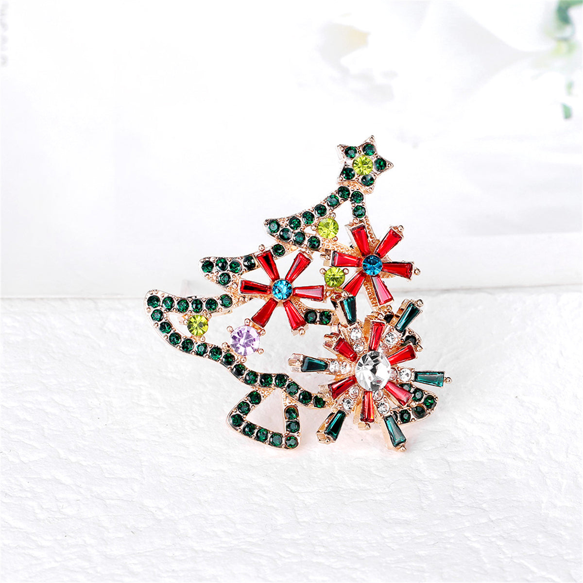 Red Crystal and Green Cubic Zirconia Open Christmas Tree Brooch, brooch pin, elegant gift for her, detail close-up