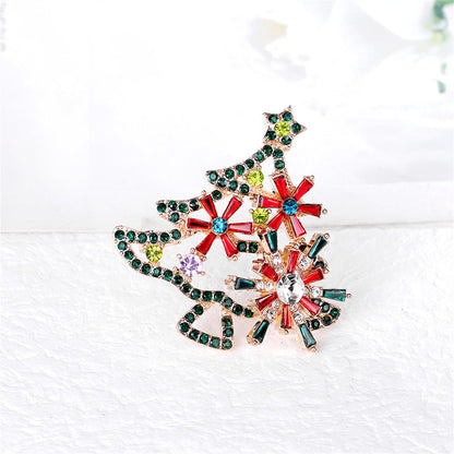 Red Crystal and Green Cubic Zirconia Open Christmas Tree Brooch, brooch pin, elegant gift for her, detail close-up