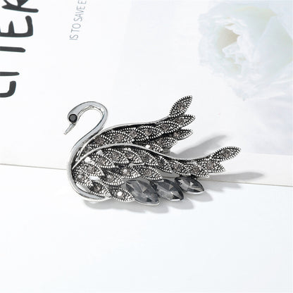 Gray Crystal and Cubic Zirconia Silver-Plated Swan Brooch, silver brooch pin, everyday style, detail close-up