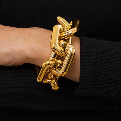 18K Gold-Plated Rectangle Chain Bracelet, gold bracelet for women, vintage-inspired design, front view
