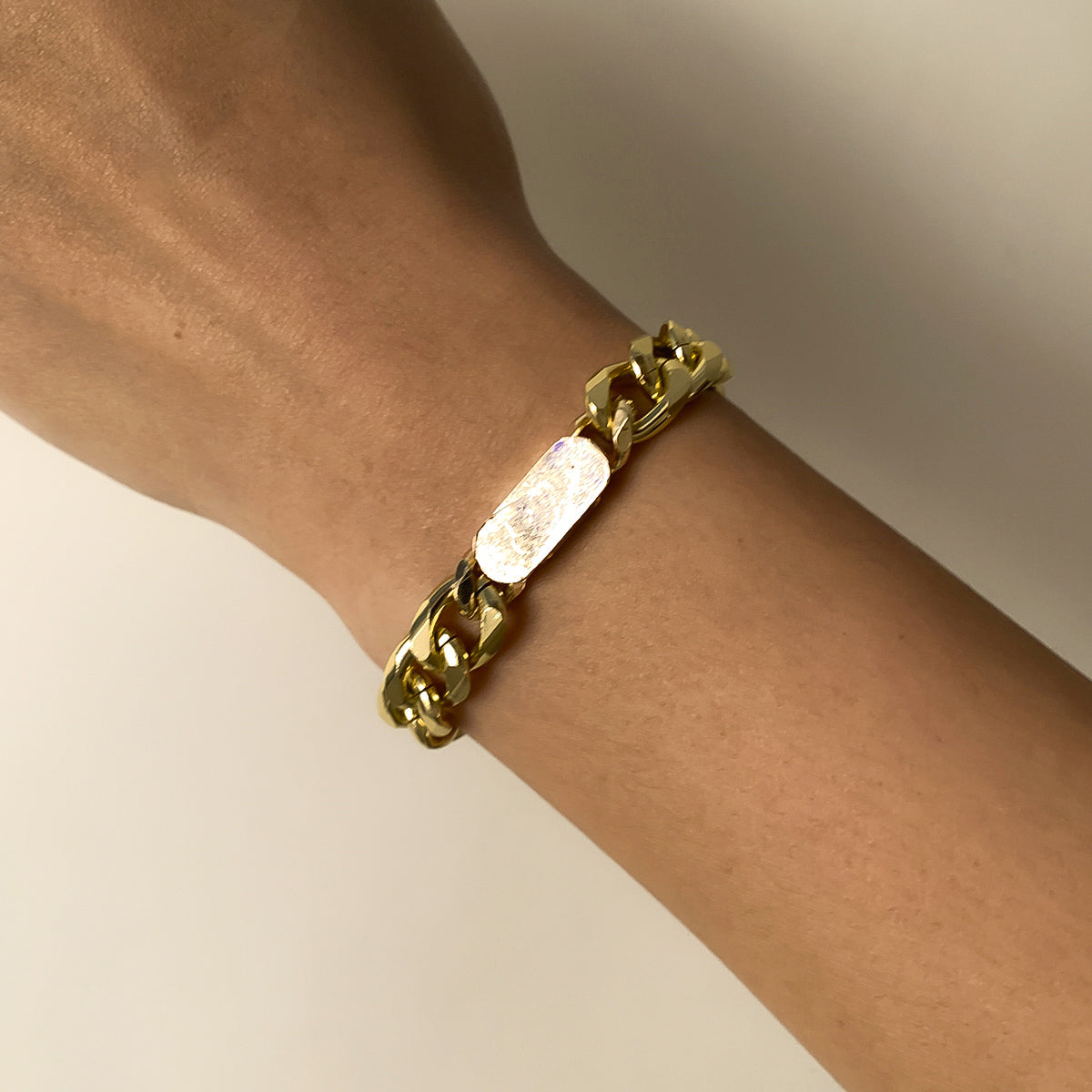 18K Gold-Plated Curb Chain ID Bracelet, gold bracelet for women, vintage-inspired design, side view