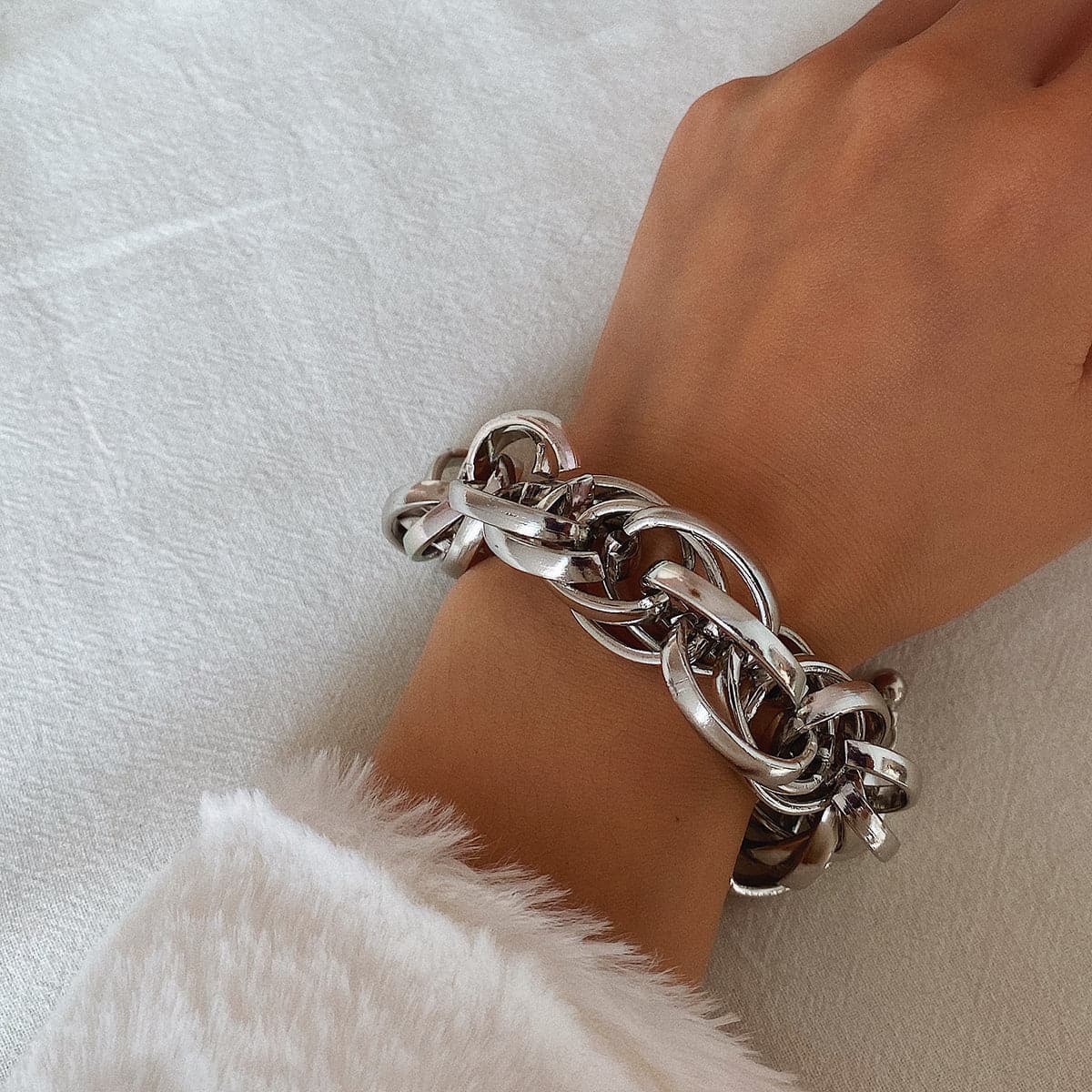 Silver-Plated Overlapping Chain Link Bracelet
