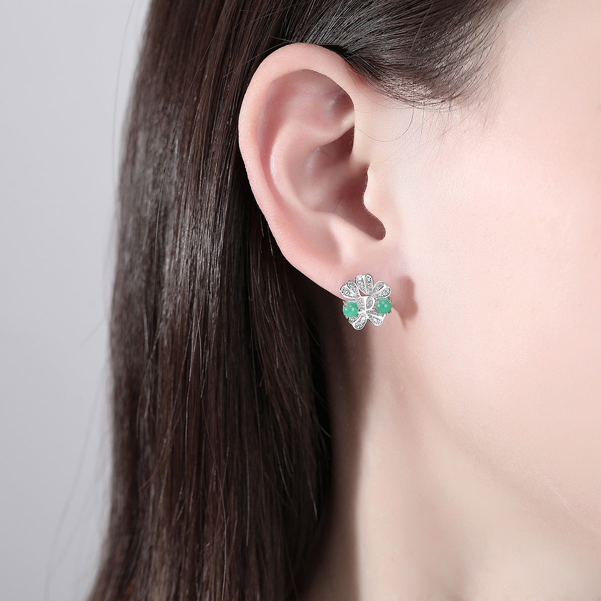 Jade & Cubic Zirconia Silver-Plated Clover Cluster Stud Earrings