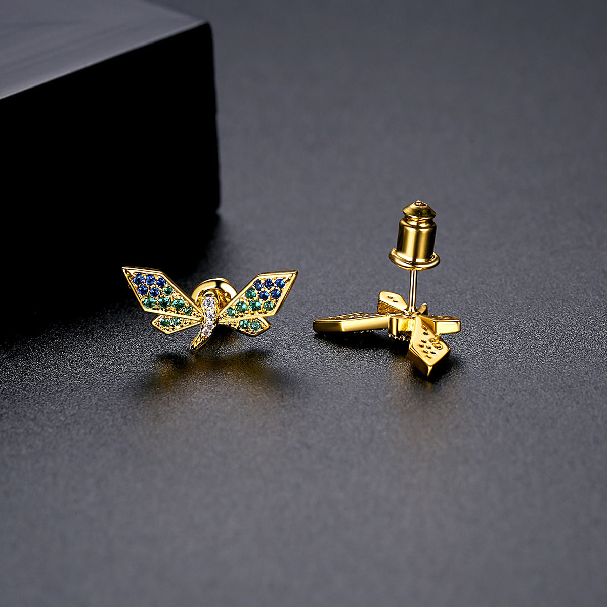 Cubic Zirconia and 18K Gold-Plated Dragonfly Stud Earrings, gold stud earrings for women, botanical inspired, detail close-up