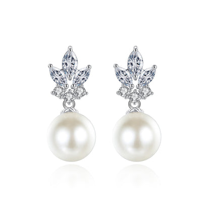 Pearl and Crystal Silver-Plated Marquise Drop Earrings, silver drop earrings for women, elegant gift for her, detail close-up