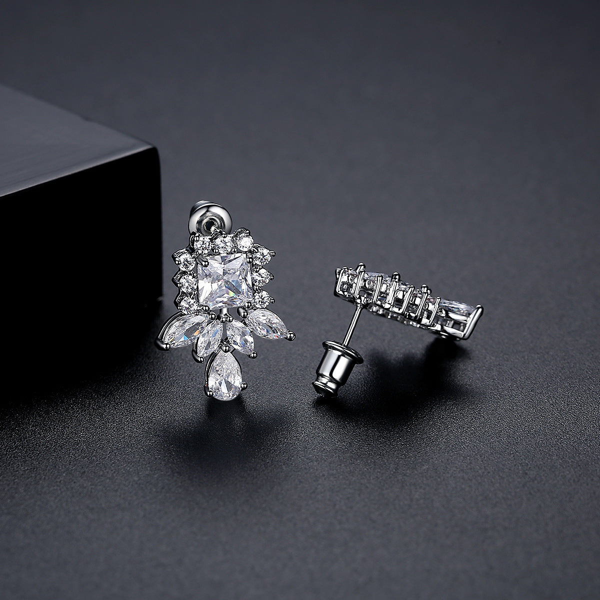 Crystal and Cubic Zirconia Cluster Drop Earrings, drop earrings for women, vintage-inspired design, detail close-up