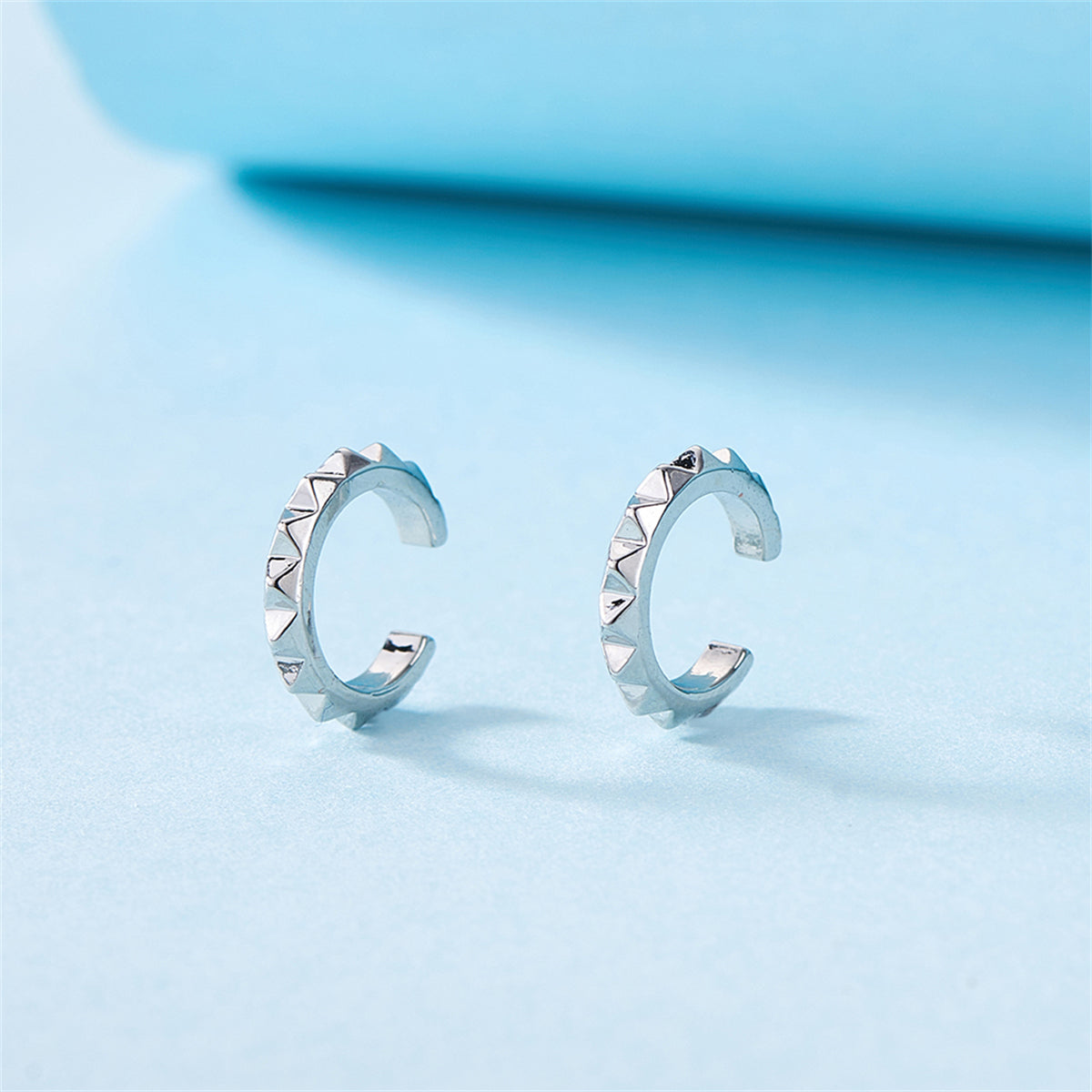 Silver-Plated Gear Ear Cuffs, silver stud earrings for women, elegant gift for her, detail close-up
