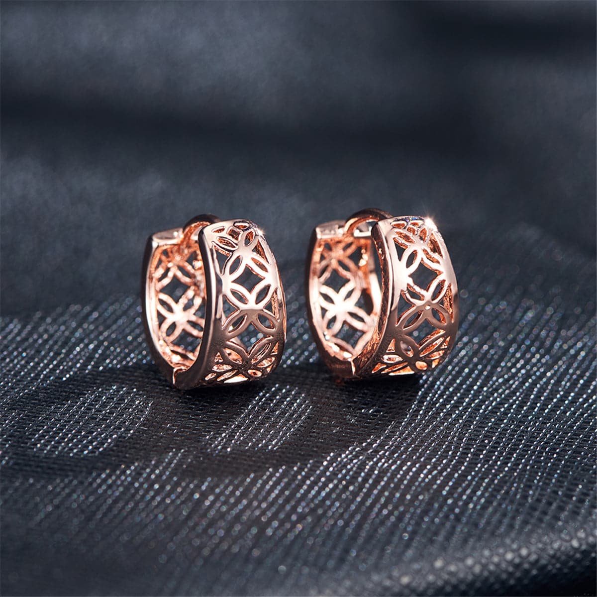 18k Rose Gold-Plated Openwork Huggie Earrings - streetregion