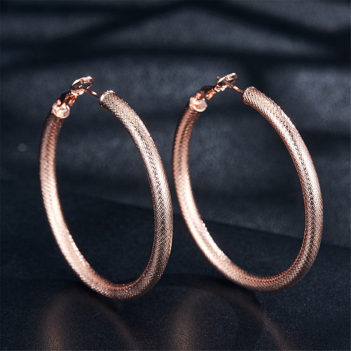 18K Rose Gold-Plated Diamond-Cut Hoop Earrings, elegant gift for her, detail close-up