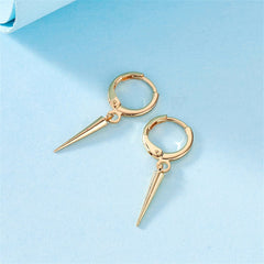 Chic 18K gold-plated awl huggie earrings, showcasing a unique spike shape that elevates your accessory game.