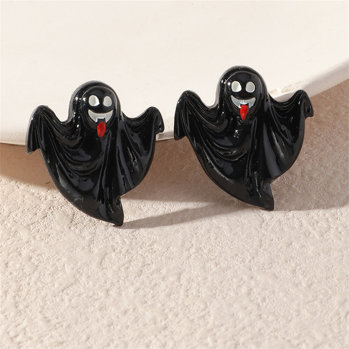 Black and Silver-Plated Ghost Stud Earrings, silver stud earrings for women, vintage-inspired design, detail close-up