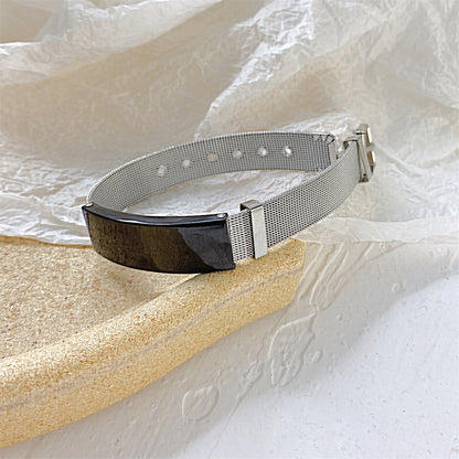 Black-Tone Curved Card Belt Bracelet, bracelet for women, vintage-inspired design, side view