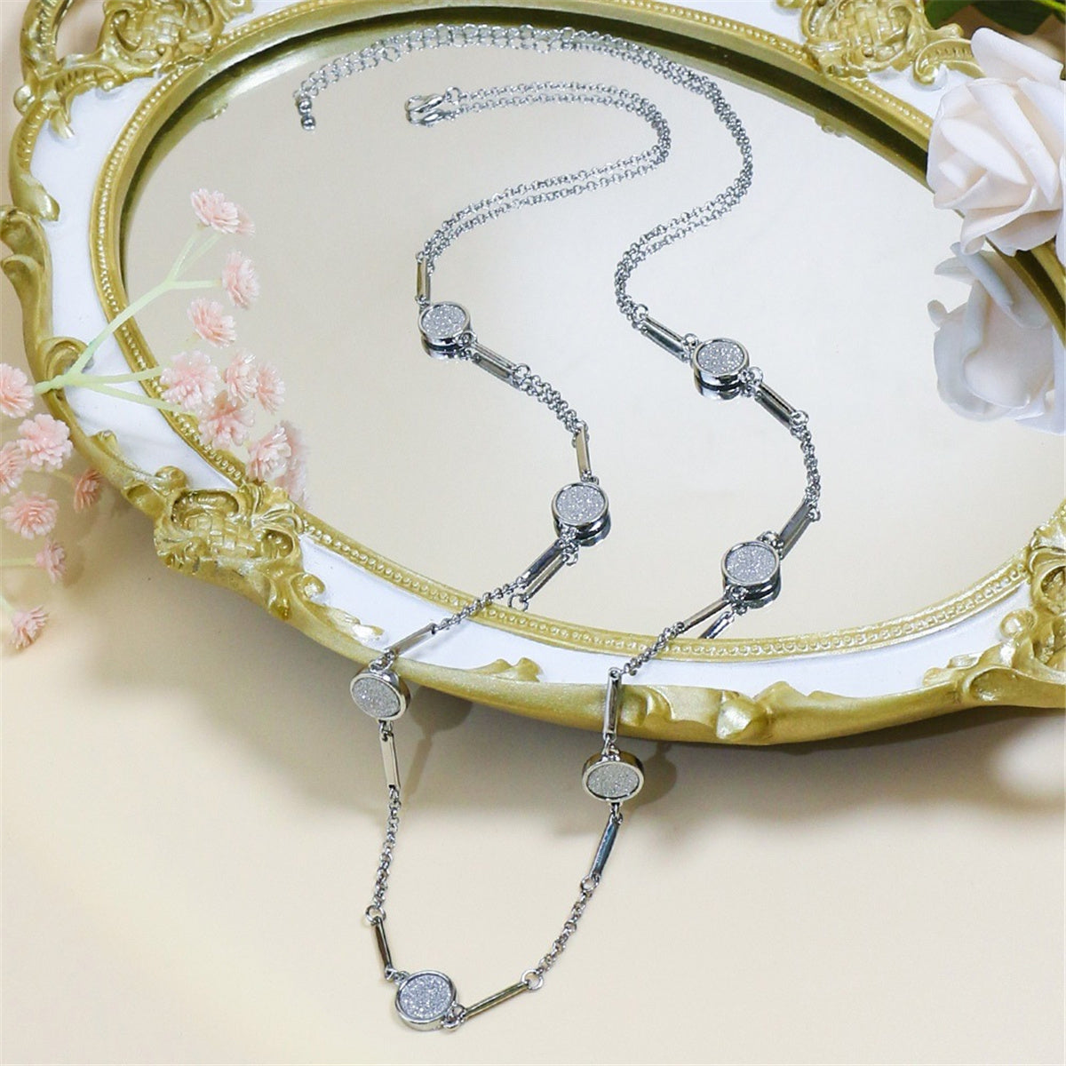 Polystyrene and Silver-Plated Station Necklace, silver pendant necklace for women, dainty minimalist design, detail close-up