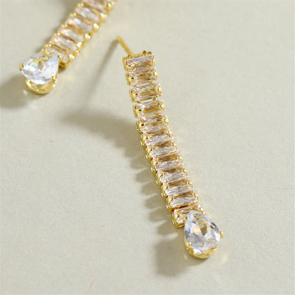 Crystal and 18K Gold-Plated Drop Earrings, gold drop earrings for women, vintage-inspired design, styled look
