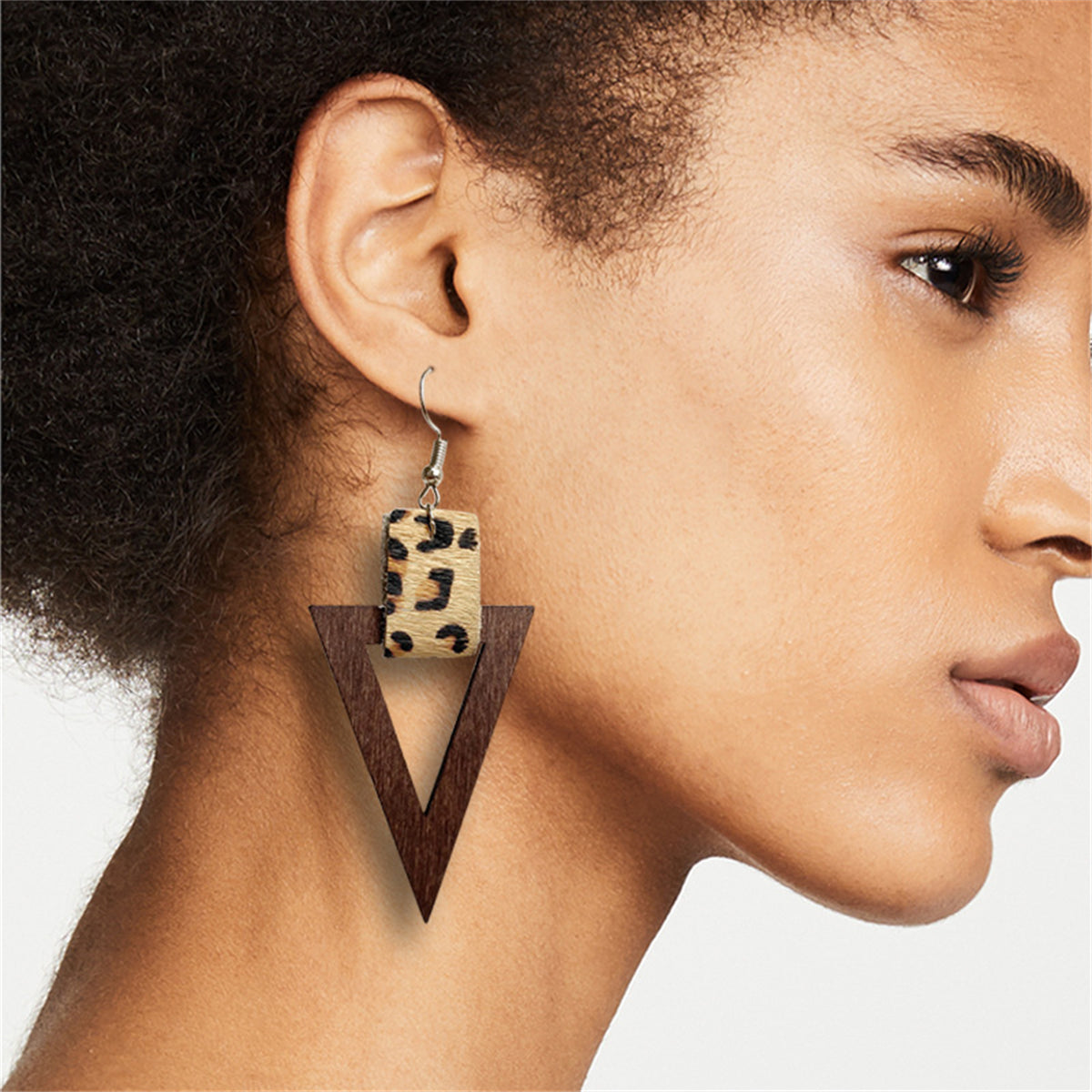 Brown Wood Leopard Triangle Drop Earrings, drop earrings for women, vintage-inspired design, detail close-up
