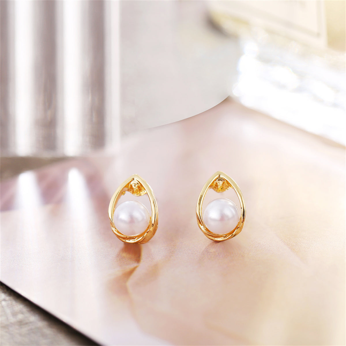 Pearl and 18K Gold-Plated Teardrop Stud Earrings, gold stud earrings for women, elegant gift for her, lifestyle look