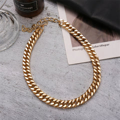 Chic 18K gold-plated curb chain necklace showcasing a prominent large link, ideal for elevating your fashion statement.