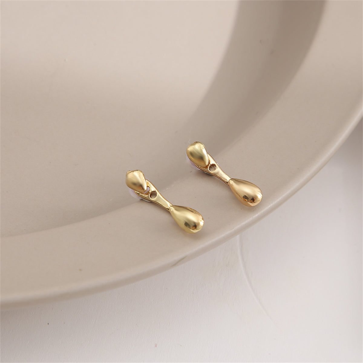 18K Gold-Plated Drop Ear Jackets, gold drop earrings for women, vintage-inspired design, front view