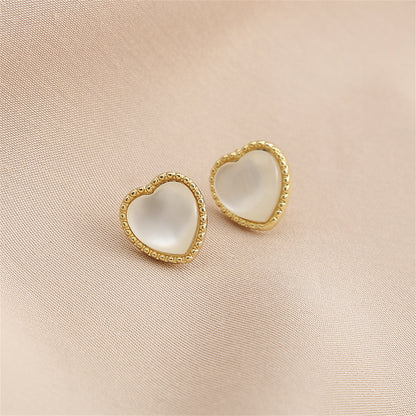 White Cats Eye and 18K Gold-Plated Heart Stud Earrings, gold stud earrings for women, elegant gift for her, detail close-up