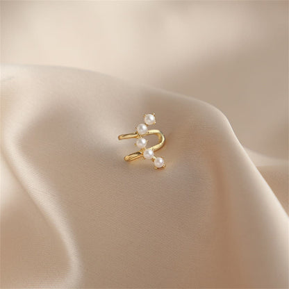 Pearl and 18K Gold-Plated Ear Cuff, gold stud earrings for women, botanical inspired, lifestyle look