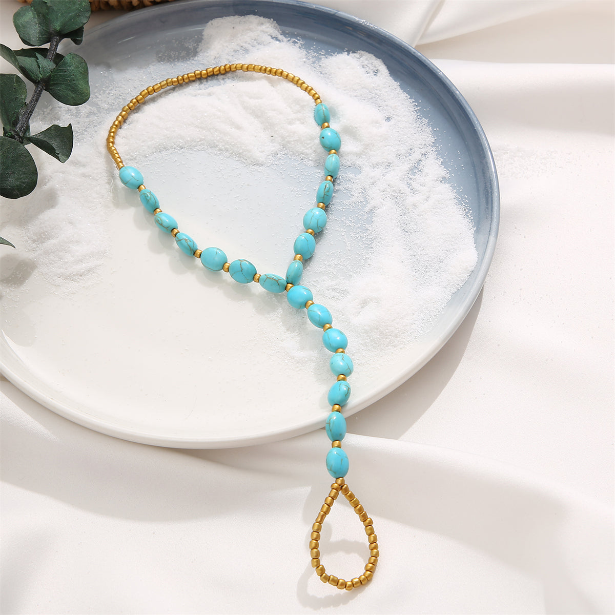 Turquoise and 18K Gold-Plated Toe-Ring Anklet, gold statement rings for women, elegant gift for her, detail close-up