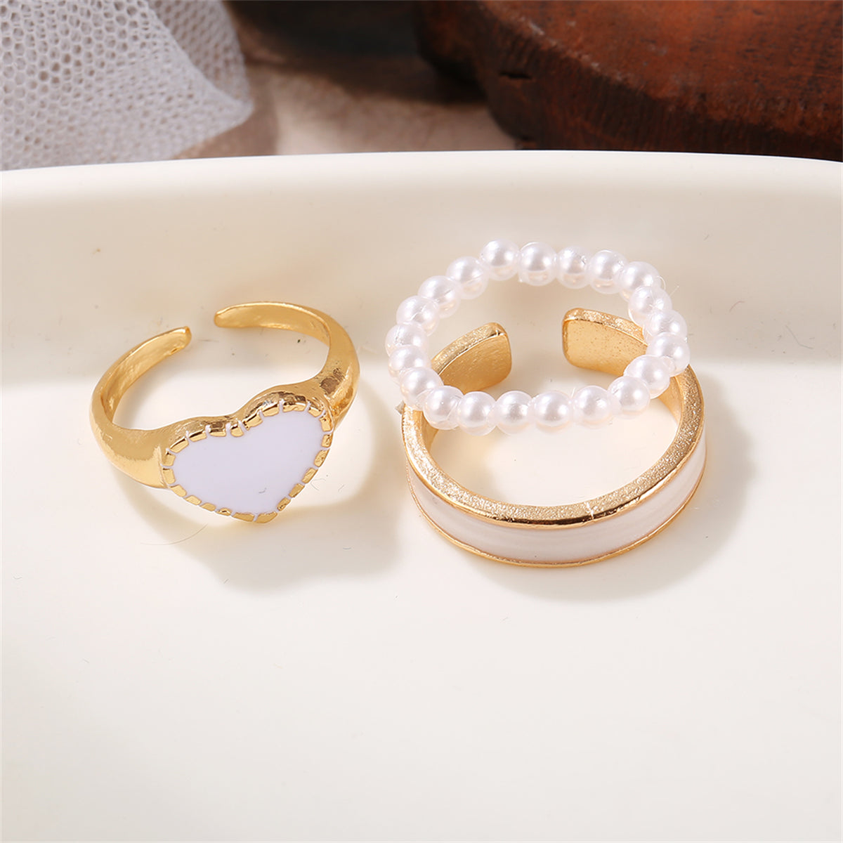 Pearl and Enamel 18K Gold-Plated Stretch Ring Set, jewelry gift sets for women, botanical inspired, side view