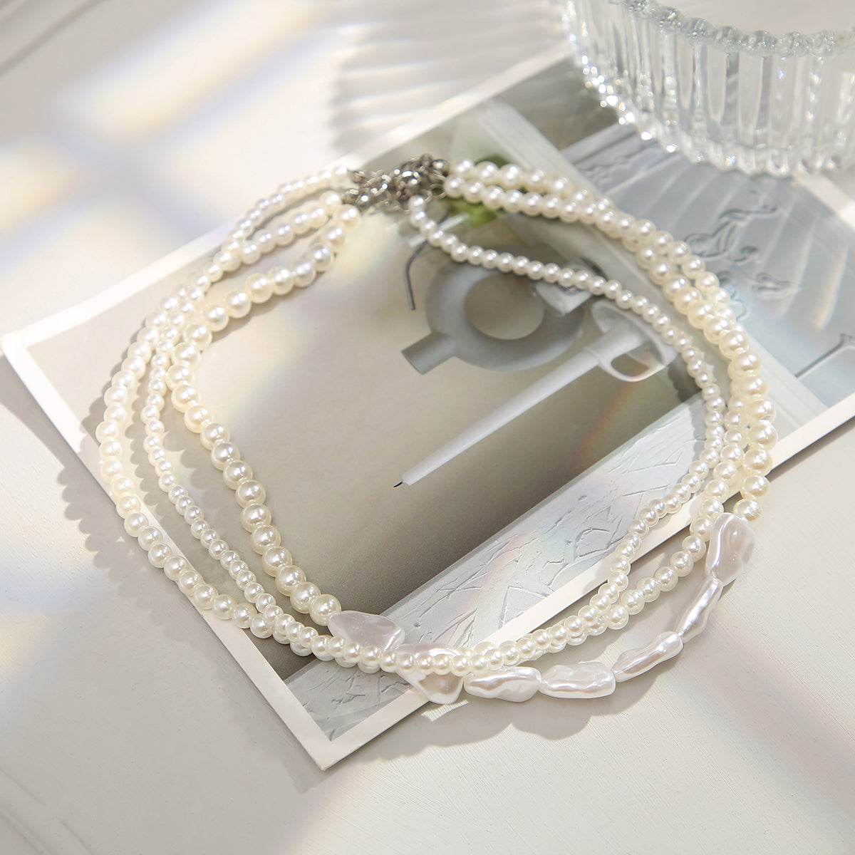 Pearl Layered Choker Necklace, pendant necklace for women, dainty minimalist design, side view