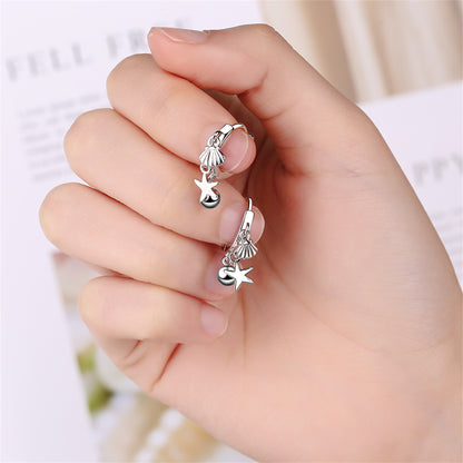 Silver-Plated Starfish Shell Charm Huggie Earring, silver huggie earrings, vintage-inspired design, detail close-up