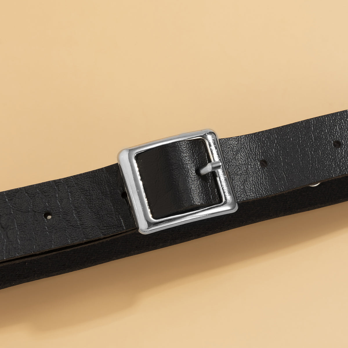 Black Polystyrene & Silver-Plated Heart Station Choker Necklace