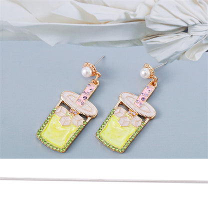 Pearl and Chartreuse Cubic Zirconia Cup Drop Earrings, drop earrings for women, vintage-inspired design, detail close-up