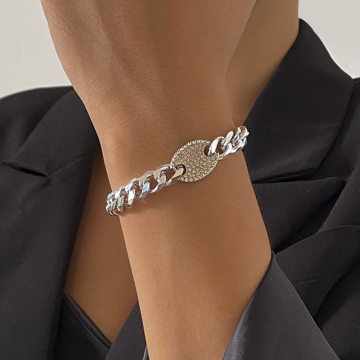 Cubic Zirconia and Silver-Plated Curb Chain Oval Bracelet, silver bracelet for women, lifestyle look