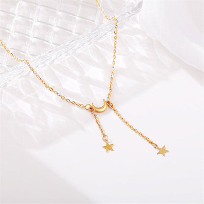 18K Gold-Plated Moon and Star Lariat Necklace, gold pendant necklace for women, vintage-inspired design, detail close-up