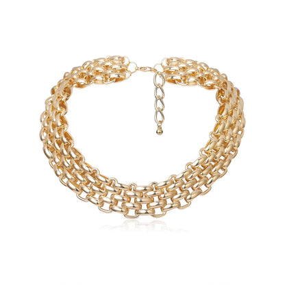 18K Gold-Plated Chunky Panther Chain Choker Necklace, gold pendant necklace for women, lifestyle look