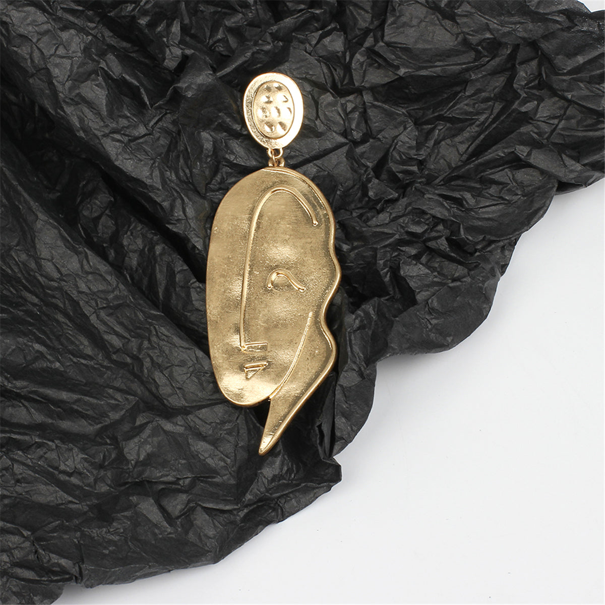 18K Gold-Plated Figural Drop Earring, gold drop earrings for women, vintage-inspired design, detail close-up