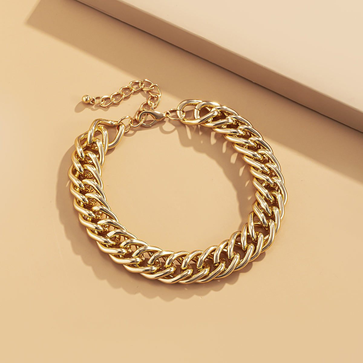 18K Gold-Plated Chain Anklet, gold anklet bracelet, everyday style, detail close-up