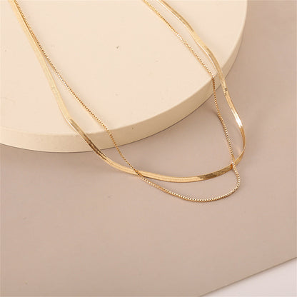 18K Gold-Plated Snake Layered Necklace, gold pendant necklace for women, vintage-inspired design, detail close-up