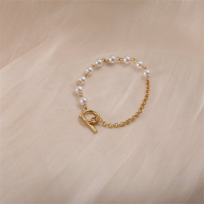 Pearl and 18K Gold-Plated Bracelet, gold bracelet for women, vintage-inspired design, lifestyle look