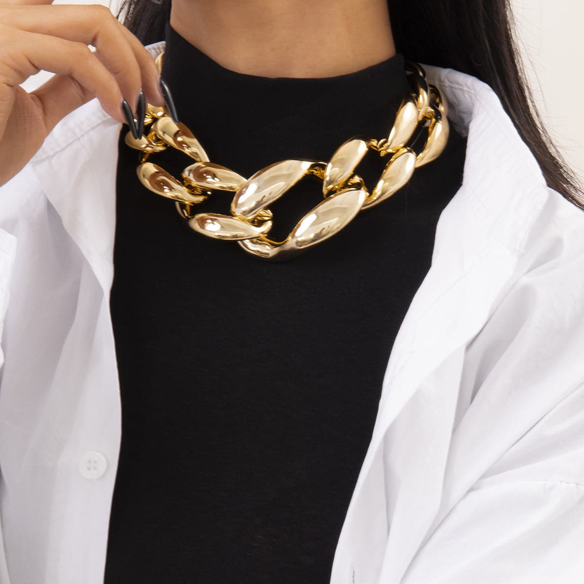18K Gold-Plated Thick Knot Choker Necklace, chunky gold choker necklace, elegant gift for her, side view