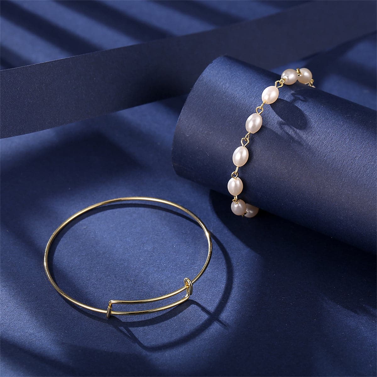 Pearl and 18K Gold-Plated Adjustable Bangle Set, jewelry gift sets for women, dainty minimalist design, side view