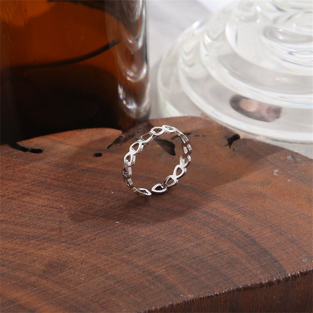 Silver-Plated Heart Link Band, silver statement rings for women, botanical inspired, side view