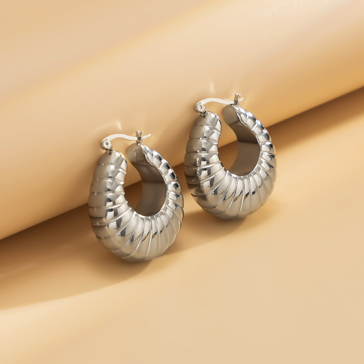 Silver-Plated Ribbed U-Shape Drop Earrings, silver stud earrings for women, everyday style, lifestyle look