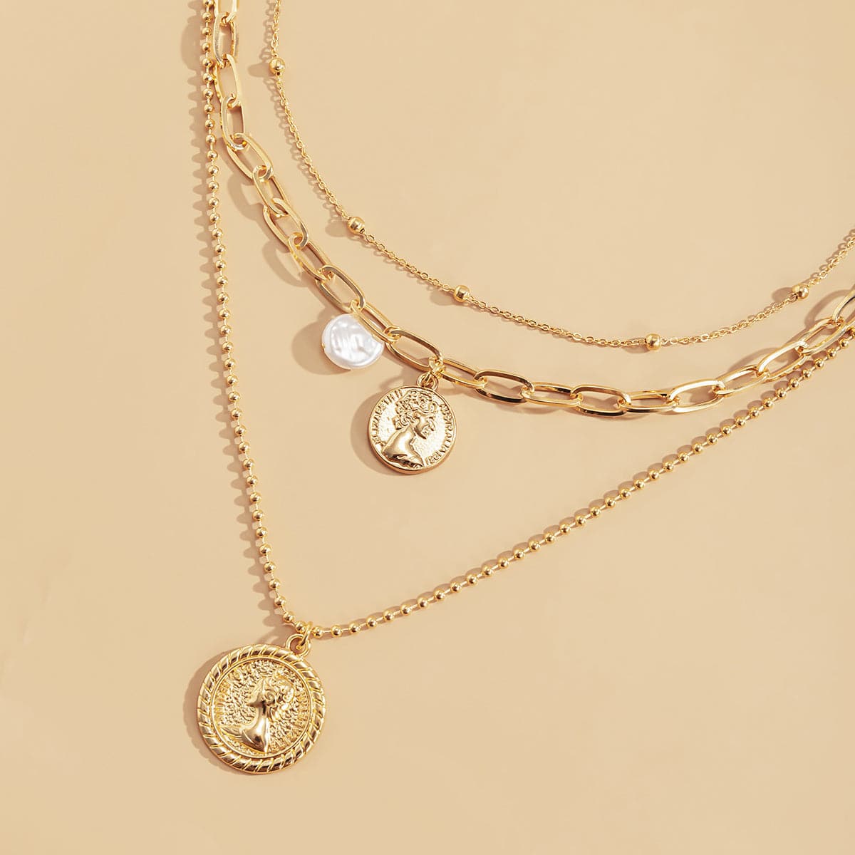 Pearl and 18K Gold-Plated Coin Cable Chain Necklace Set, jewelry gift sets for women, elegant gift for her, detail close-up