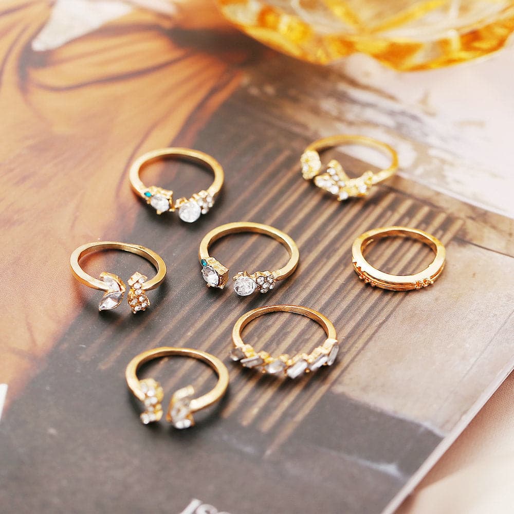 Cubic Zirconia and 18K Gold-Plated Butterfly Floral Ring Set, jewelry gift sets for women, detail close-up