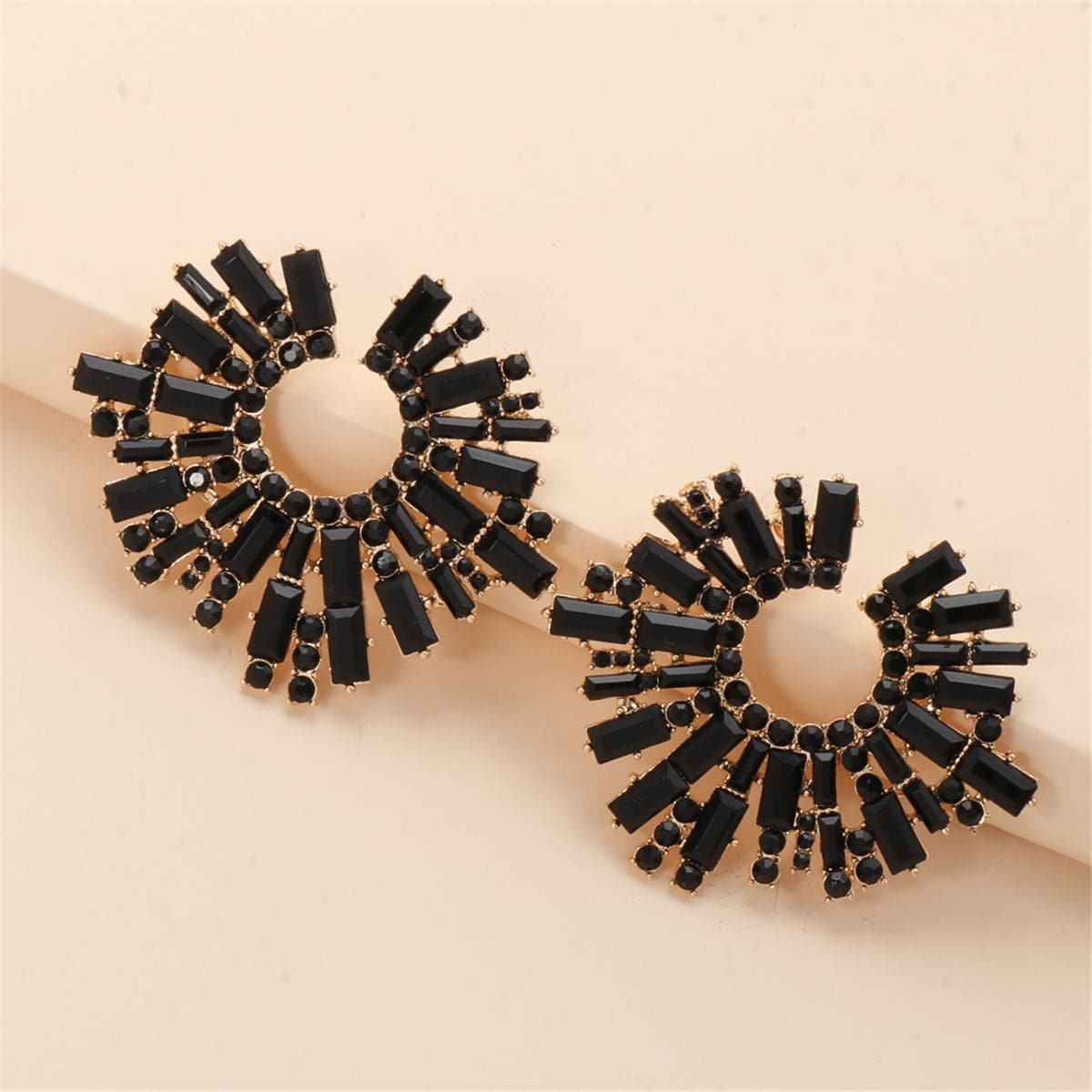 Black Cubic Zirconia and 18K Gold-Plated Stud Earring, gold stud earrings for women, vintage-inspired design, lifestyle look