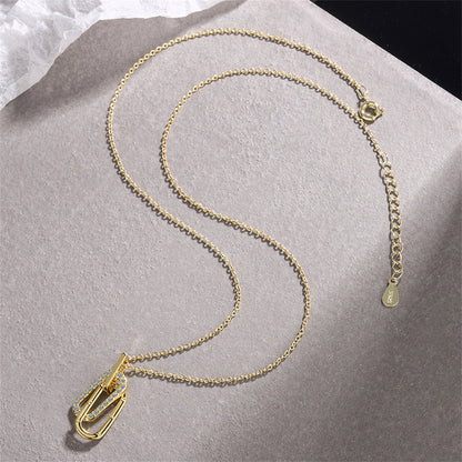 Cubic Zirconia and 18K Gold-Plated Interlocking Oval Pendant Necklace, gold pendant necklace for women, detail close-up