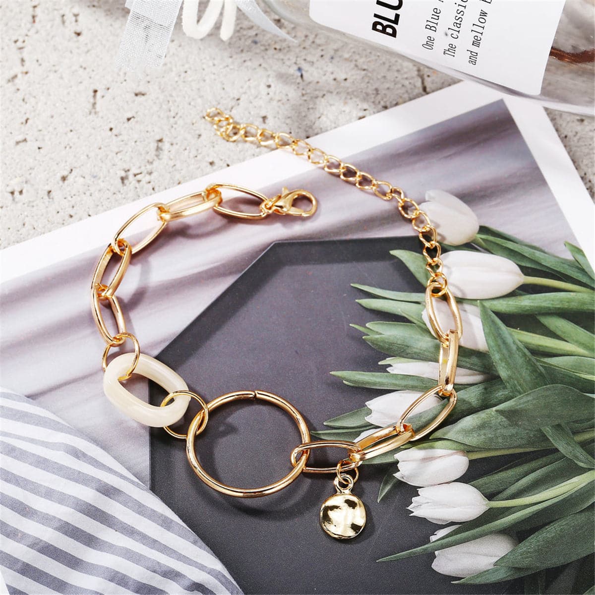 Beige Acrylic and 18K Gold-Plated Cable Chain Bracelet, gold bracelet for women, dainty minimalist design, front view
