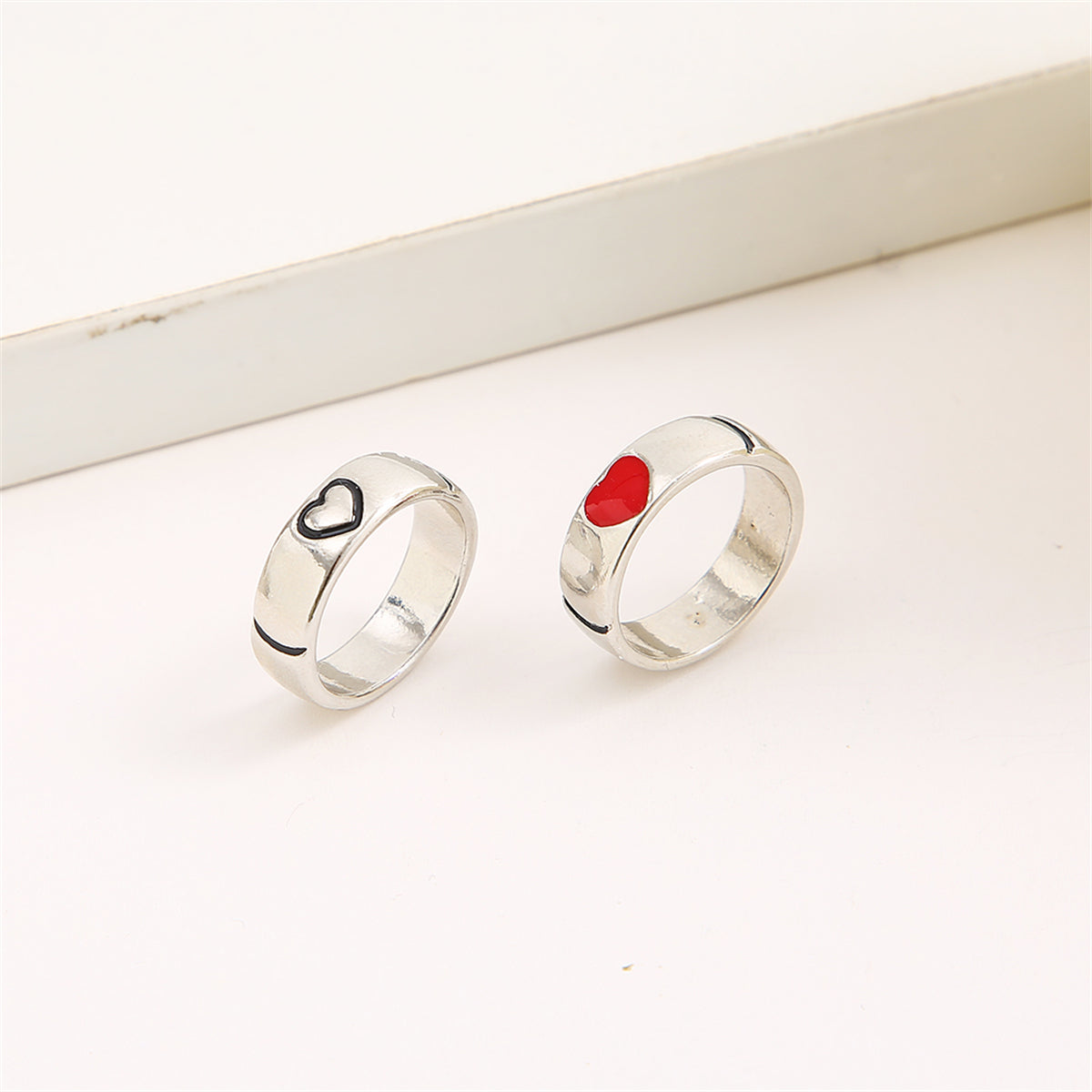Red Enamel and Silver-Plated Heart Band Set, jewelry gift sets for women, everyday style, detail close-up