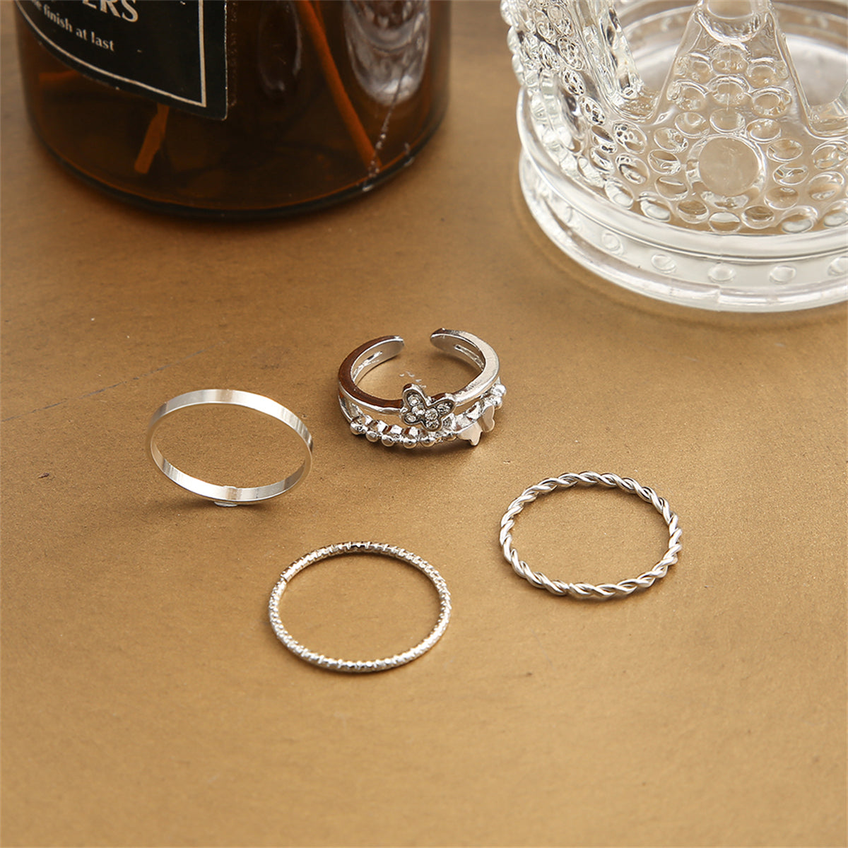 Cubic Zirconia and Silver-Plated Openwork Butterfly Twine Ring Set, jewelry gift sets for women, detail close-up