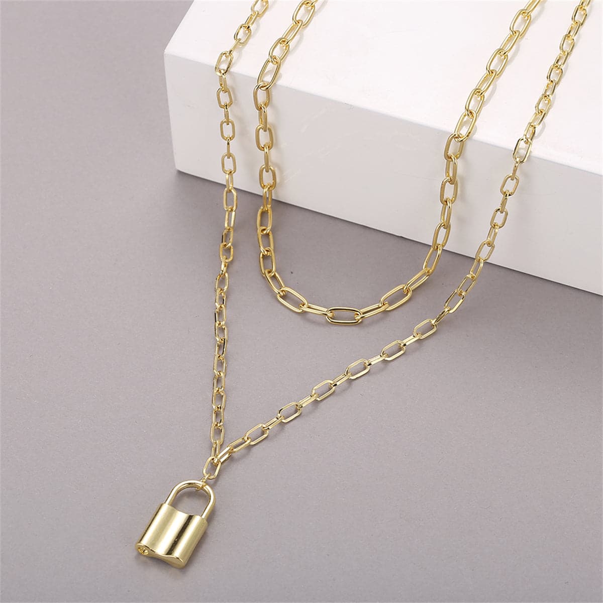 18K Gold-Plated Lock Layered Pendant Necklace, gold pendant necklace for women, vintage-inspired design, detail close-up