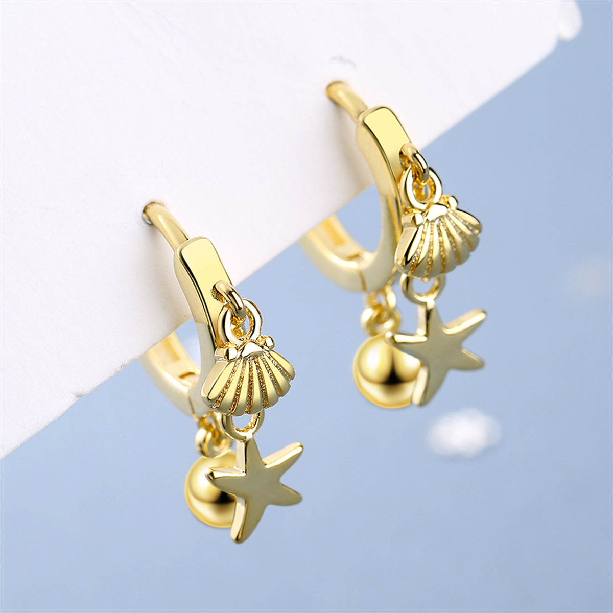 18K Gold-Plated Starfish Shell Charm Huggie Earring, gold huggie earrings, vintage-inspired design, detail close-up
